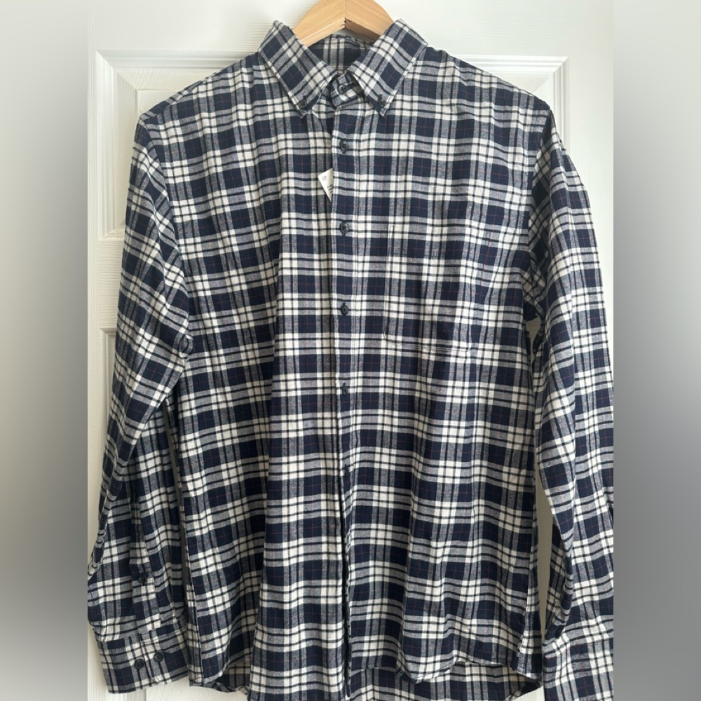 Uniqlo BNWT Button-down Shirt